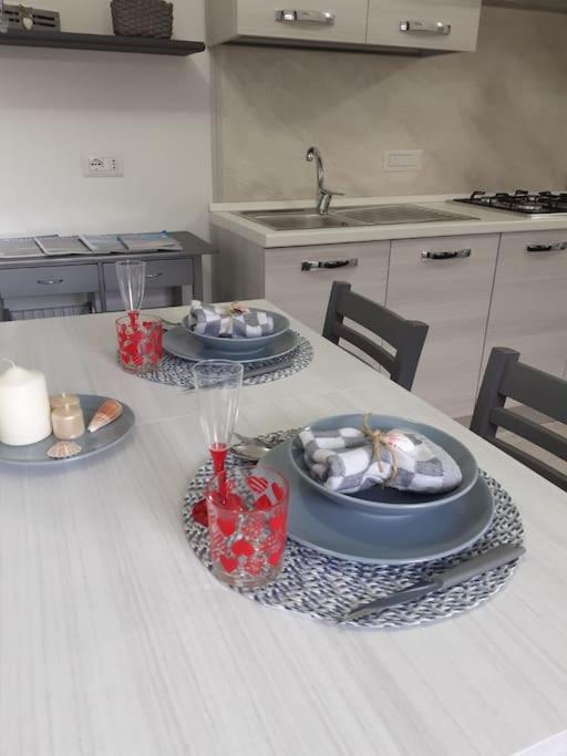 Casa Vacanze Con Giardino I Girasoli - Cin It 09006 - 9 C 2000 R4042- Сорсо Екстер'єр фото