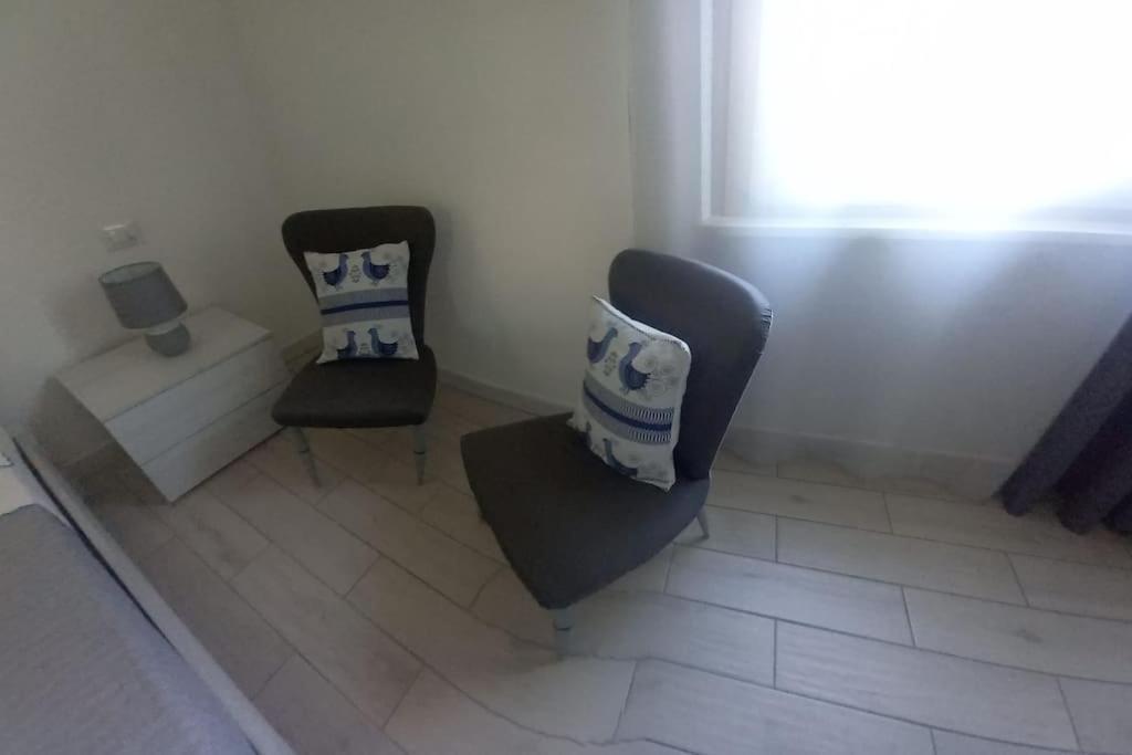 Casa Vacanze Con Giardino I Girasoli - Cin It 09006 - 9 C 2000 R4042- Сорсо Екстер'єр фото