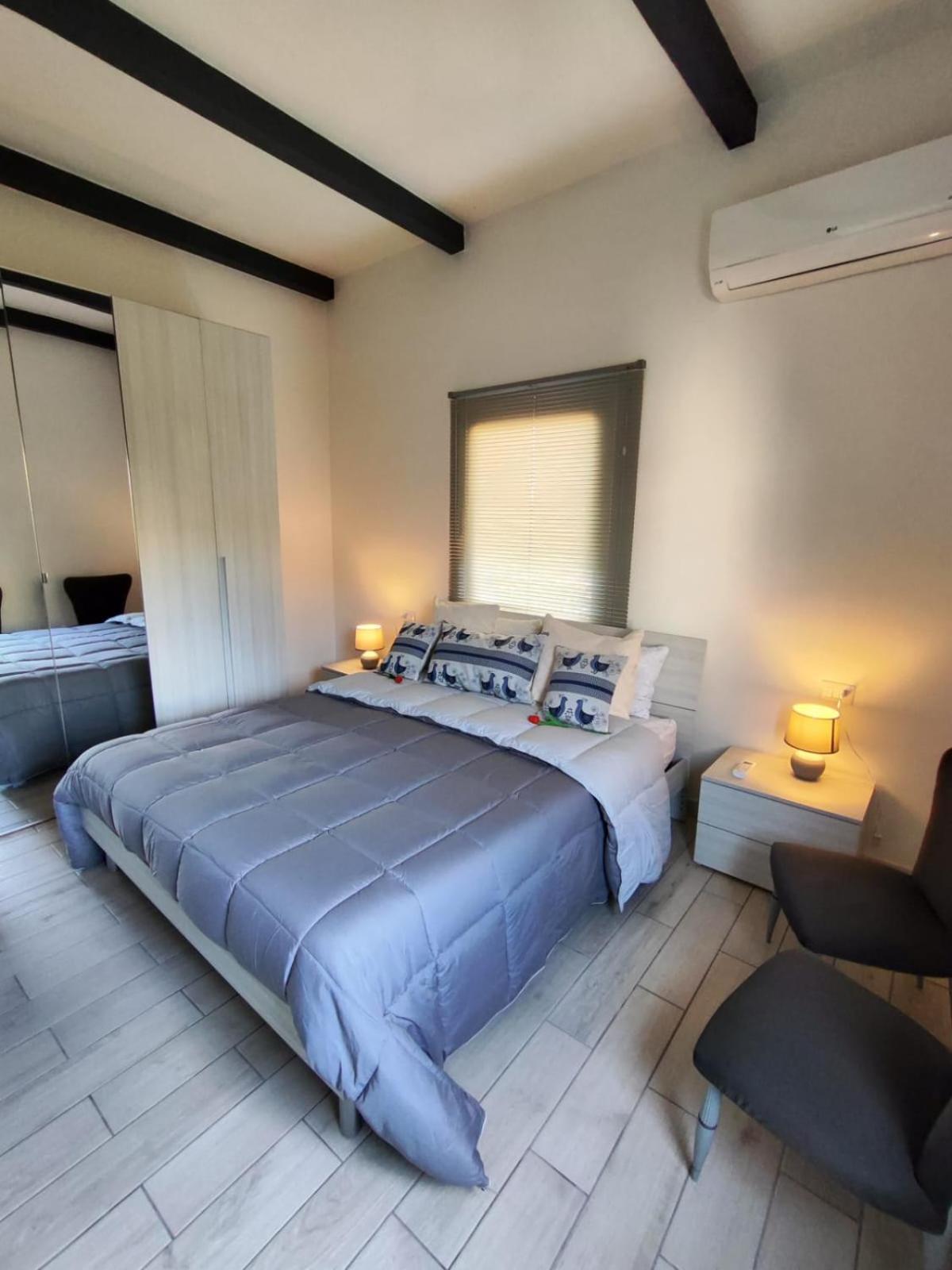 Casa Vacanze Con Giardino I Girasoli - Cin It 09006 - 9 C 2000 R4042- Сорсо Екстер'єр фото