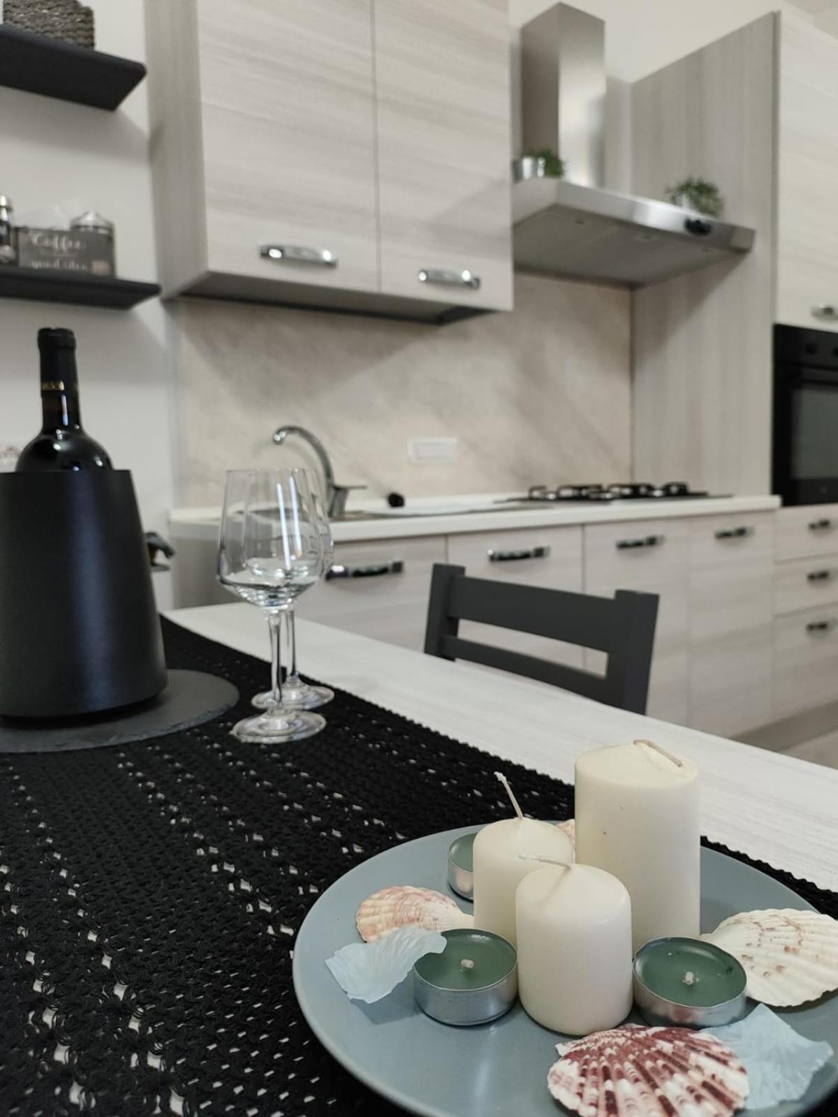Casa Vacanze Con Giardino I Girasoli - Cin It 09006 - 9 C 2000 R4042- Сорсо Екстер'єр фото