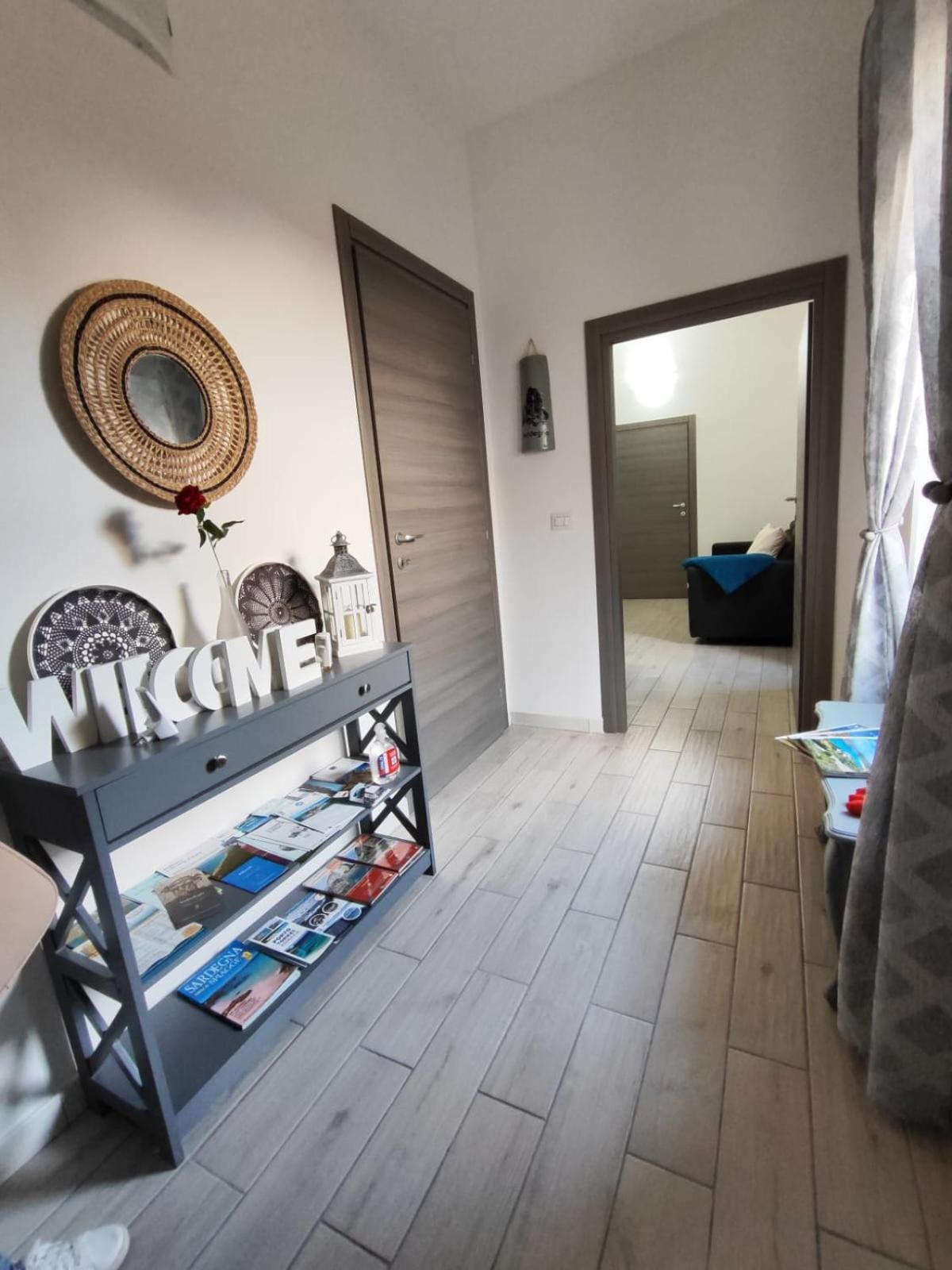 Casa Vacanze Con Giardino I Girasoli - Cin It 09006 - 9 C 2000 R4042- Сорсо Екстер'єр фото