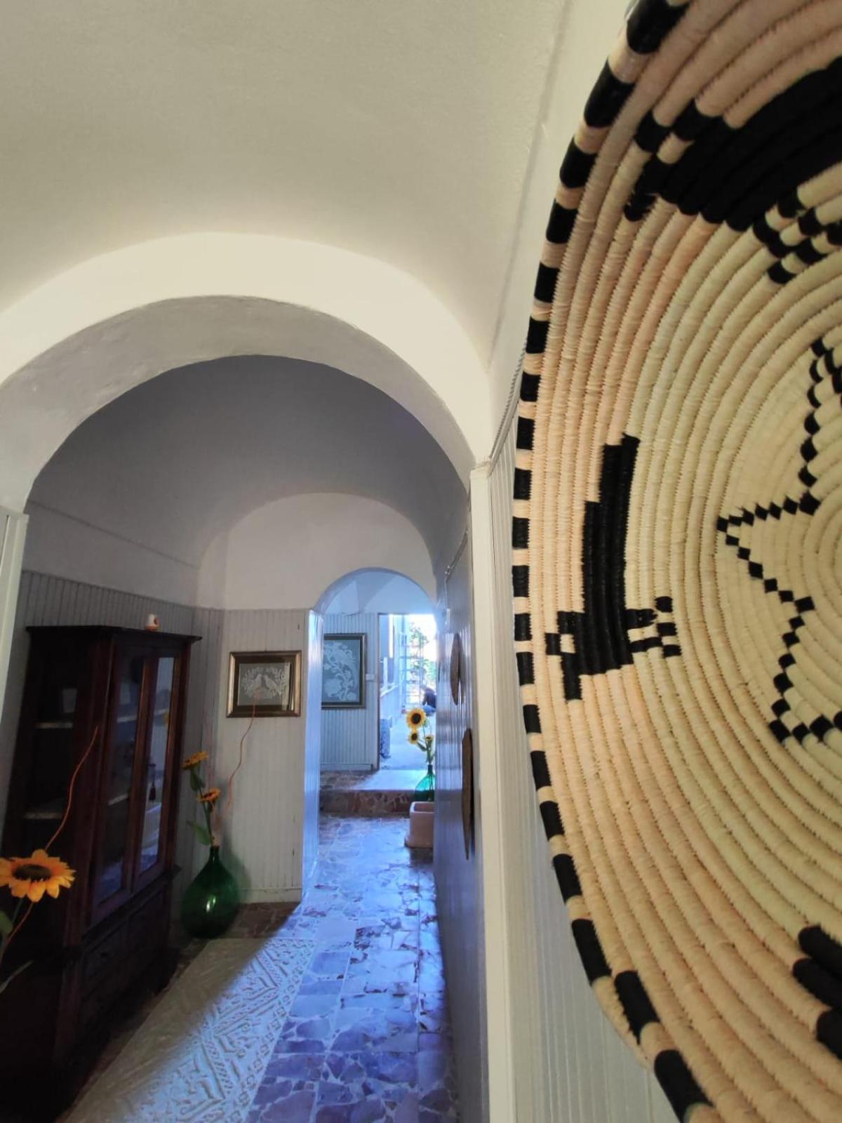 Casa Vacanze Con Giardino I Girasoli - Cin It 09006 - 9 C 2000 R4042- Сорсо Екстер'єр фото