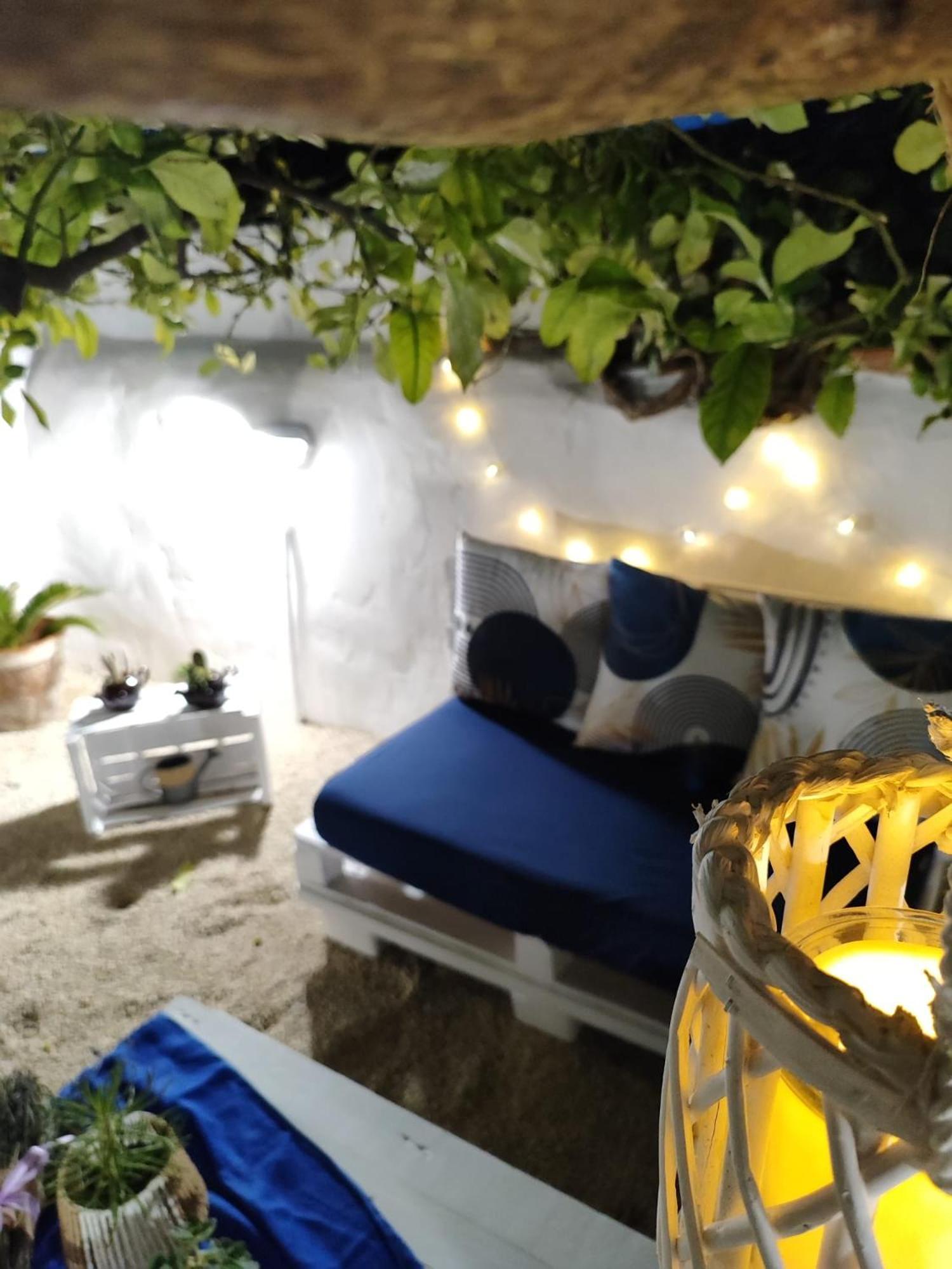 Casa Vacanze Con Giardino I Girasoli - Cin It 09006 - 9 C 2000 R4042- Сорсо Екстер'єр фото